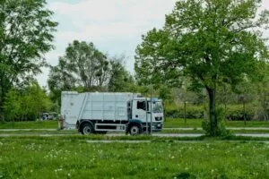 Garbage Truck Driving